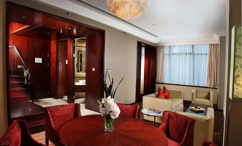 Renaissance Shanghai Zhongshan Park Hotel Extérieur photo